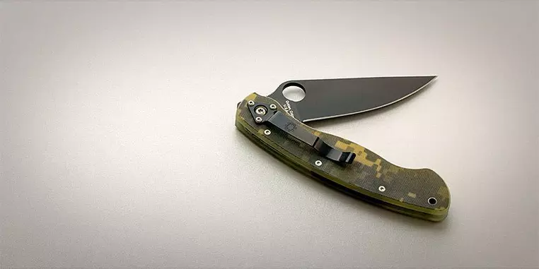 Devant 32 Devant -SPYDERCO Ventes 6555
