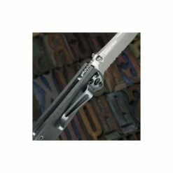 Devant -SPYDERCO Ventes couteau drifter 1